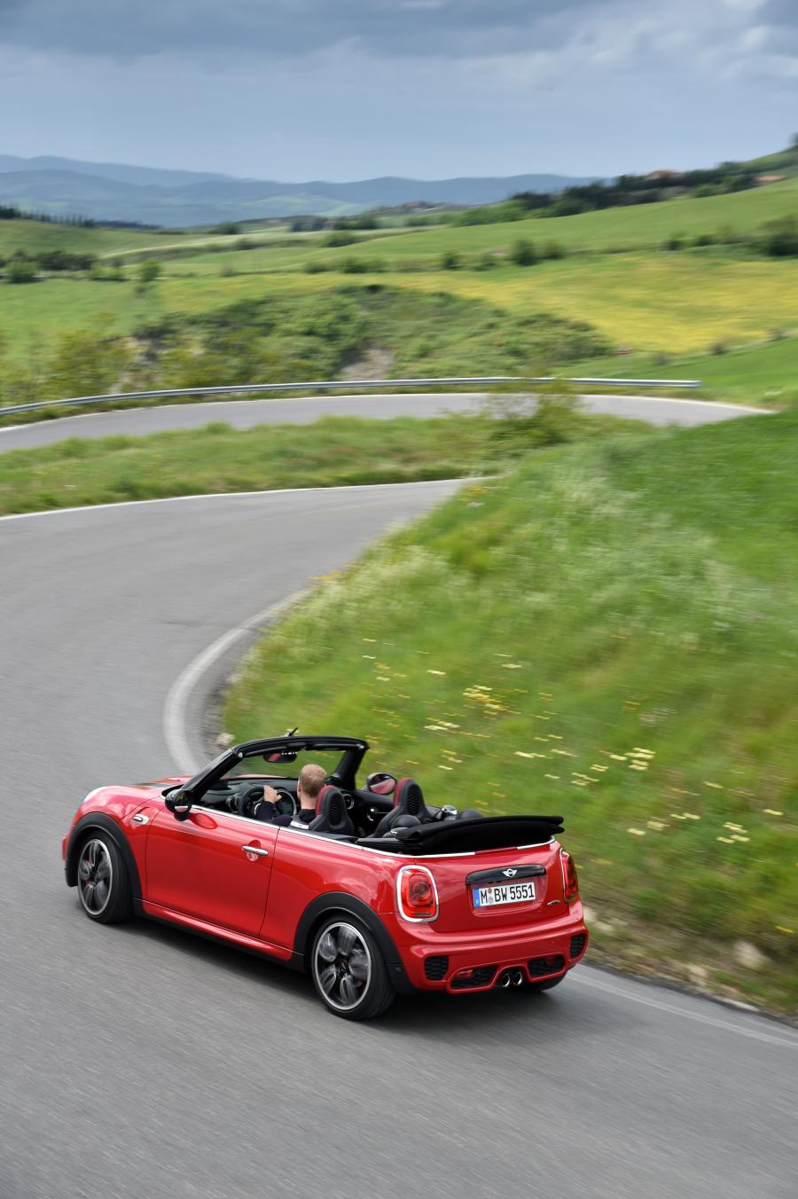  Mini Cooper S JCW Cabrio 2016 года  (фото 81 из 104)